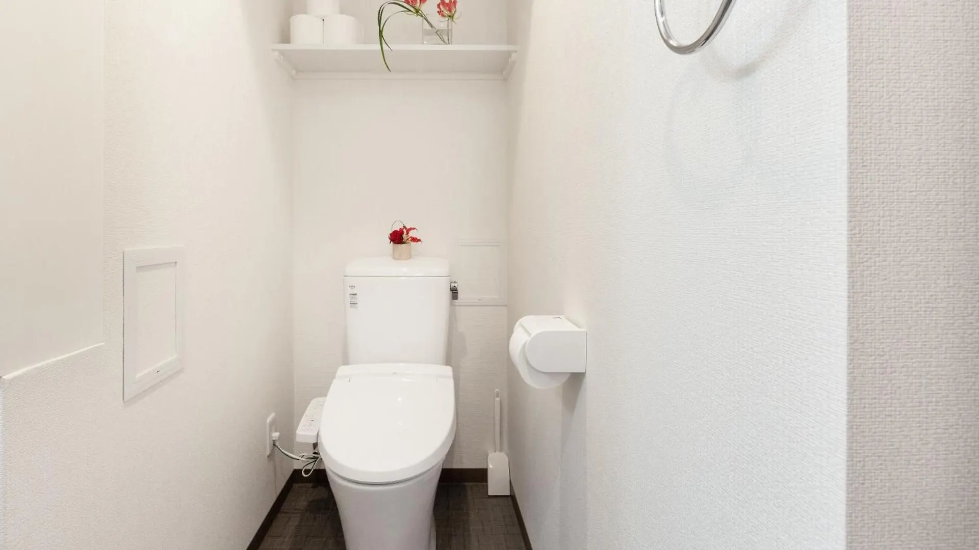Apartment Rlis-House Shin-Osaka Kita - Vacation Stay 9521 Japan